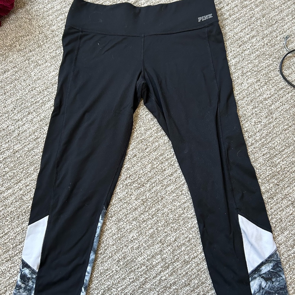 Pink capri leggins